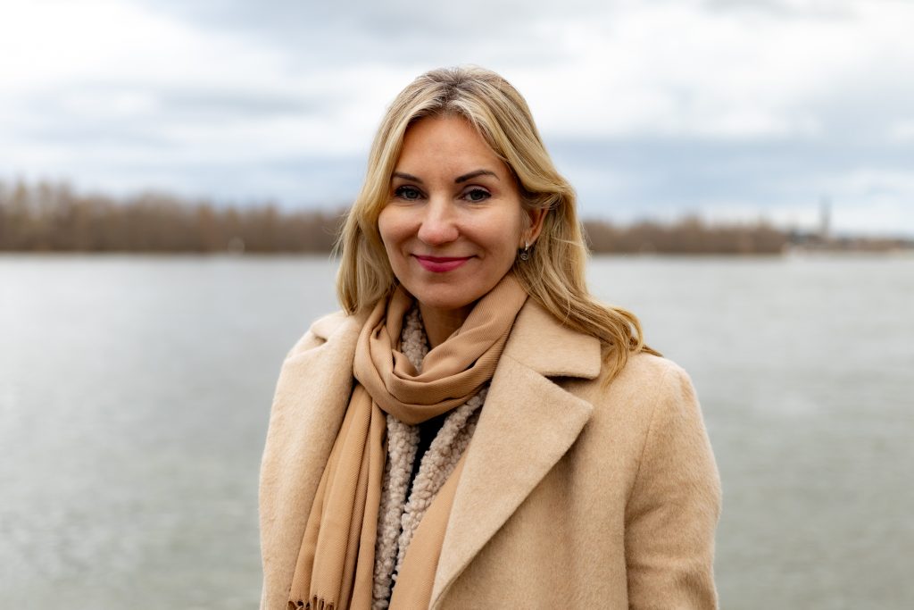 Renata
